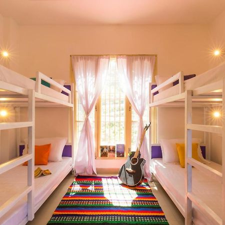 Gostops Dalhousie - Rooms & Dorms Экстерьер фото